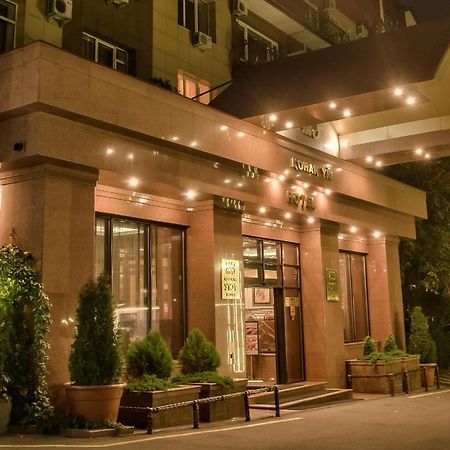Hotel Uyut Almaty Exterior foto