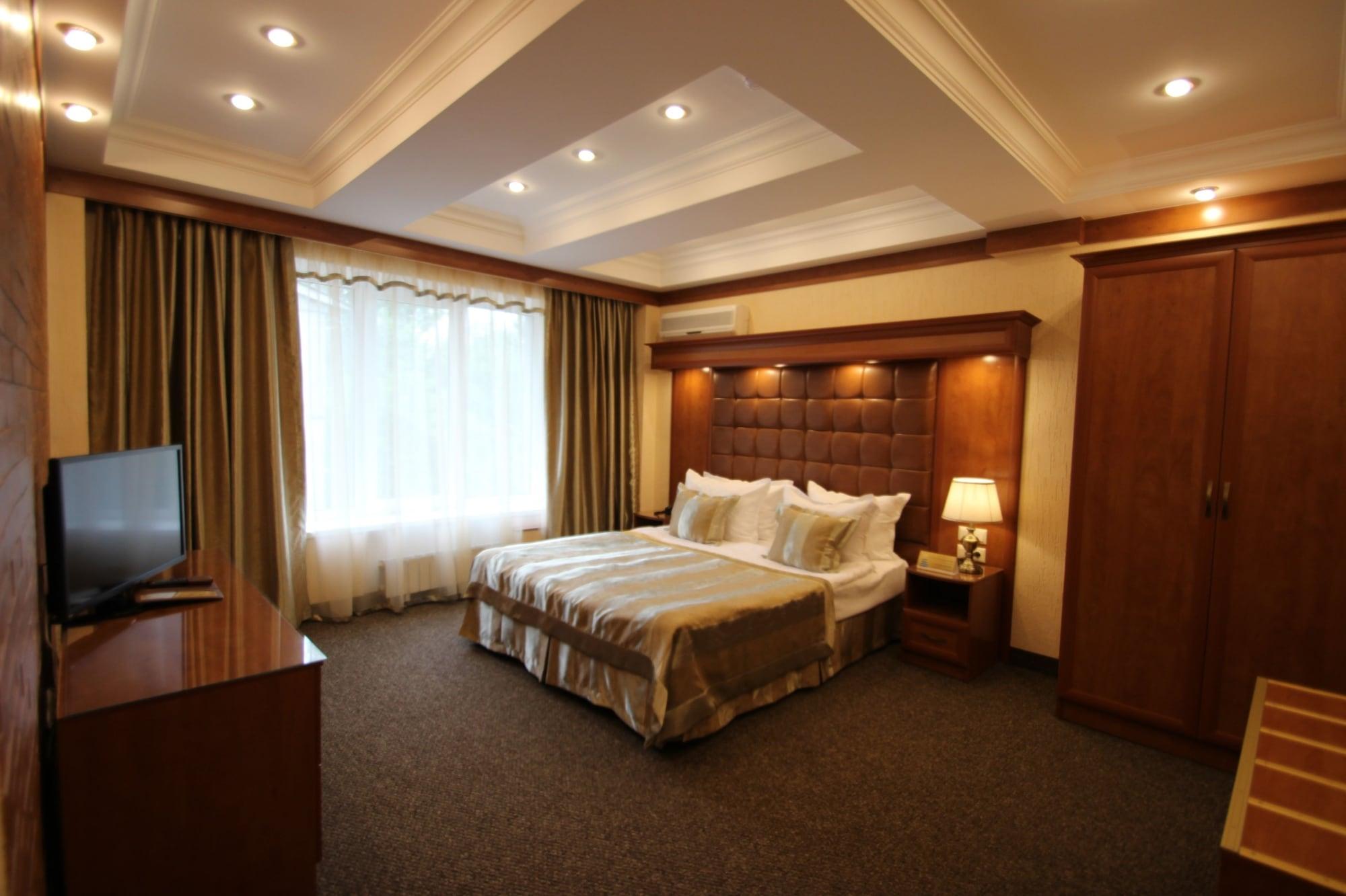 Hotel Uyut Almaty Exterior foto